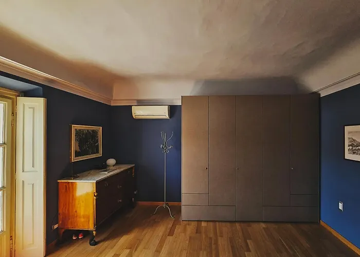 Elisehouse Elegant Апартаменты *